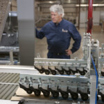 Fast setup and for high-speed precision folding